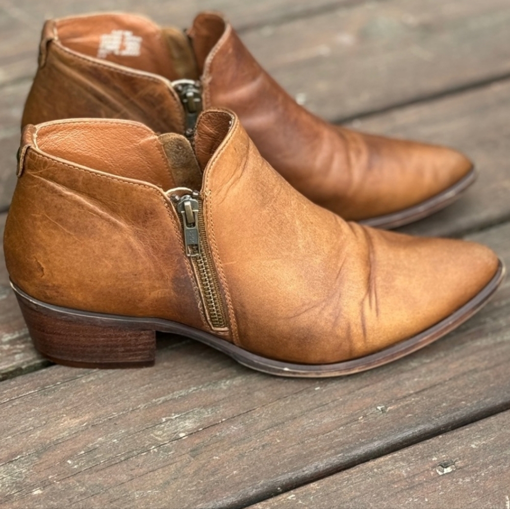 Steve Madden - Ajay Booties